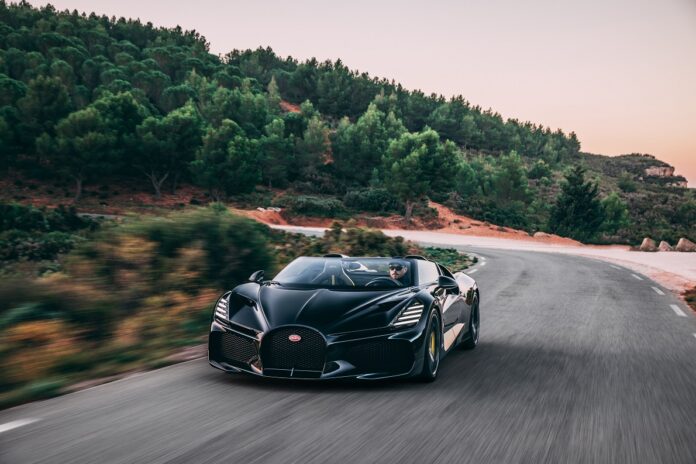 11BUGATTI_W16-Mistral_France.jpg