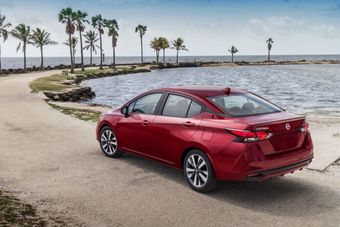 2020_Nissan_Versa__16.jpg