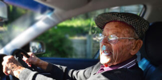 ¿Por qué los conductores mayores en cuatro estados de EE. UU. están muriendo al volante a tasas más de un 70 % superiores al promedio nacional?