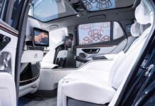 ¿Cuales son los 5 autos que te harán sentir como si estuvieras en una nave espacial?